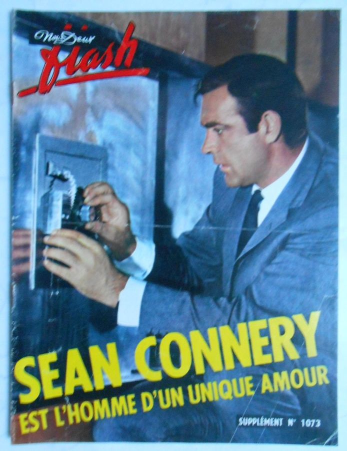 NOUS DEUX FLASH magazine side cover Issue 1073   1968