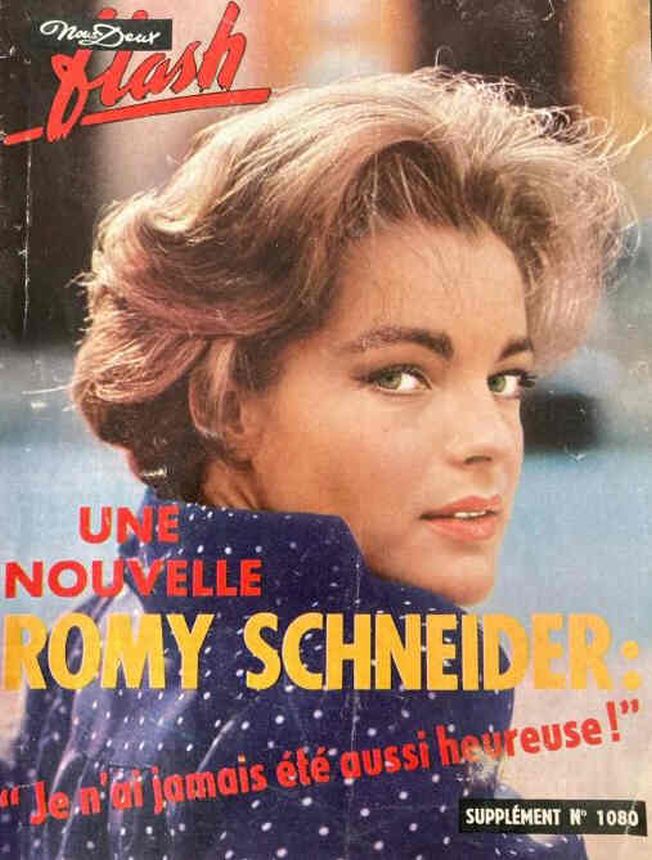 NOUS DEUX FLASH magazine side cover Issue 1080   1968