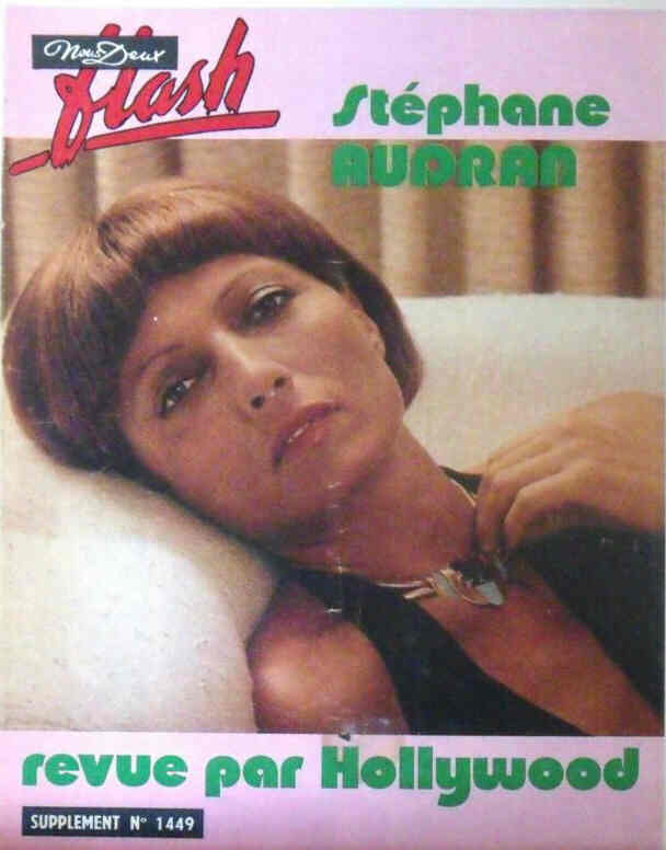 NOUS DEUX FLASH magazine side cover Issue 1449   1975