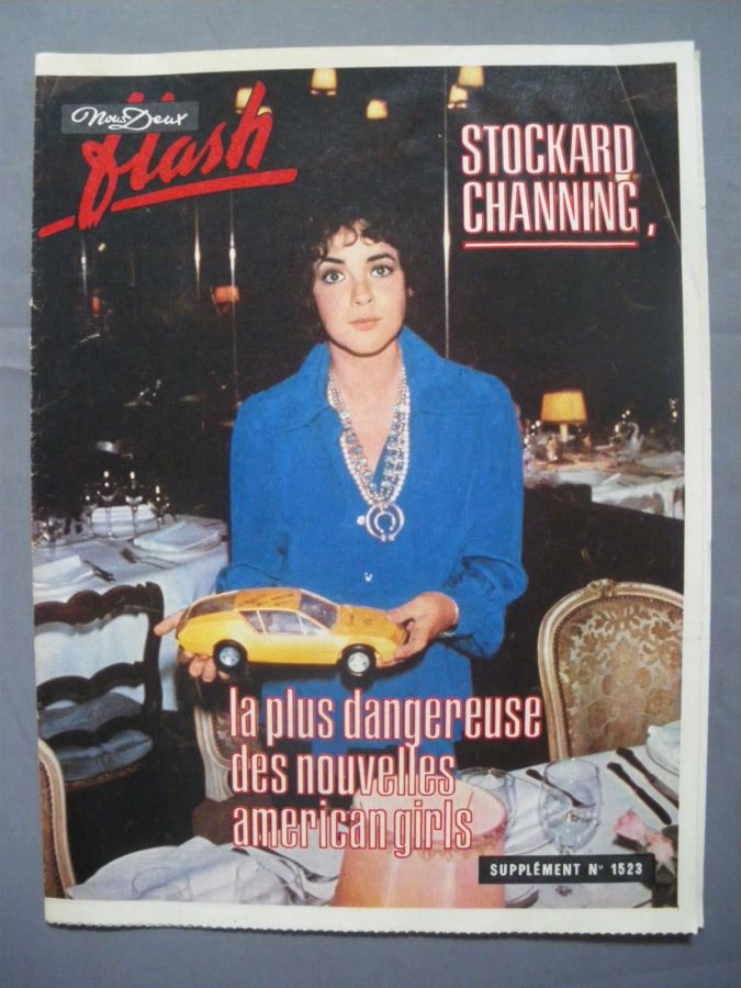 NOUS DEUX FLASH magazine side cover Issue 1523   1976