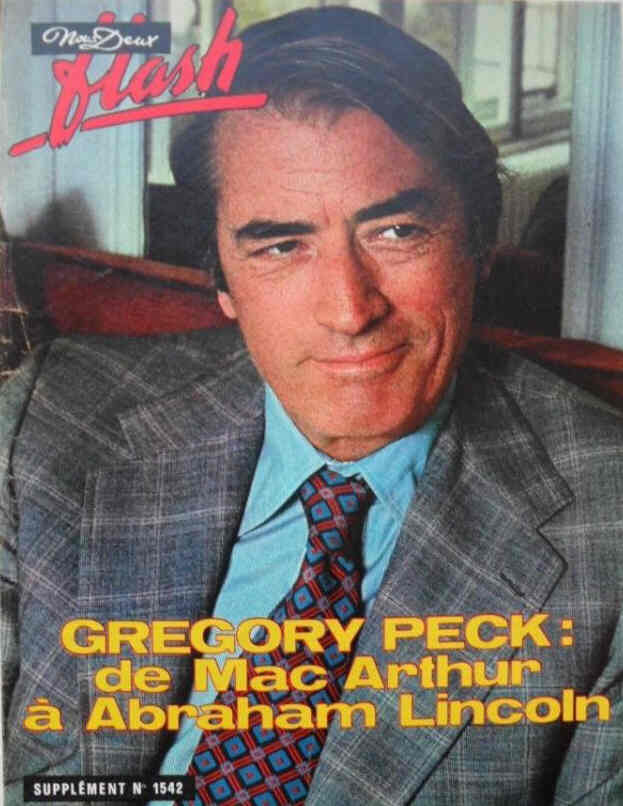 NOUS DEUX FLASH magazine side cover Issue 1542   1977