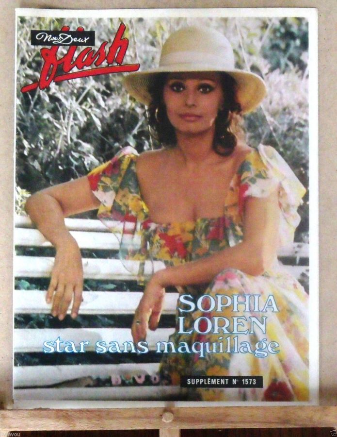 NOUS DEUX FLASH magazine side cover Issue 1573   1977