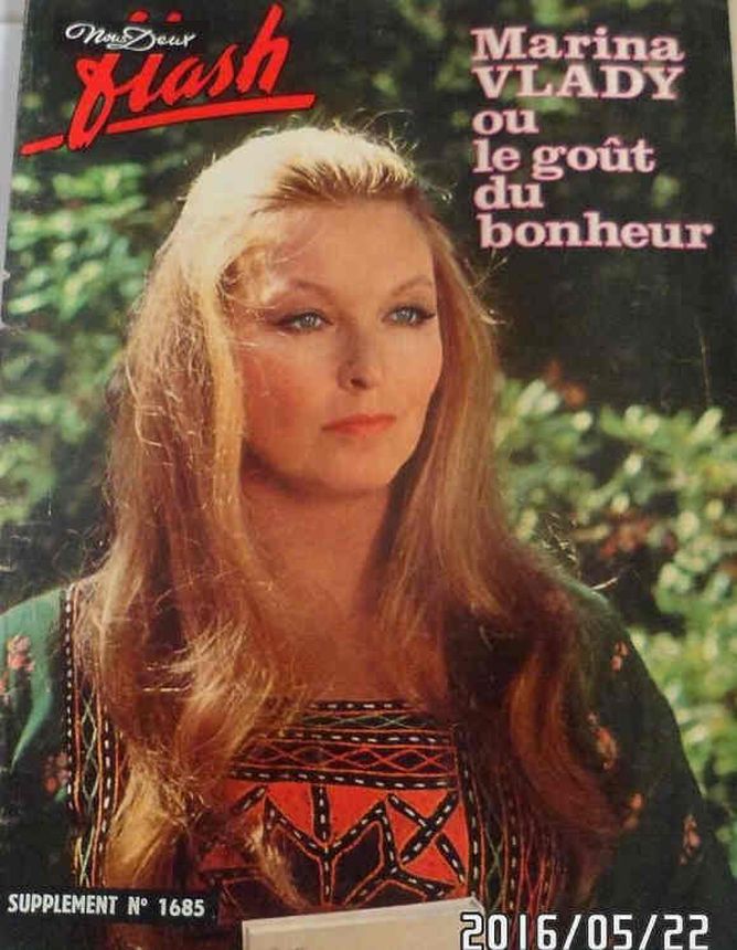 NOUS DEUX FLASH magazine side cover Issue 1685   1979