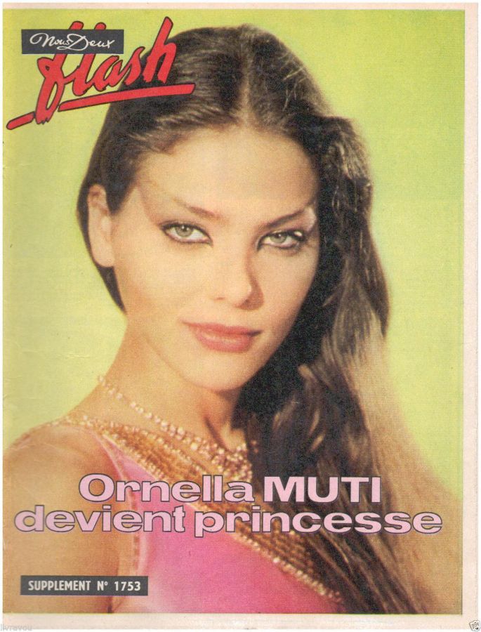 NOUS DEUX FLASH magazine side cover Issue 1753   1980