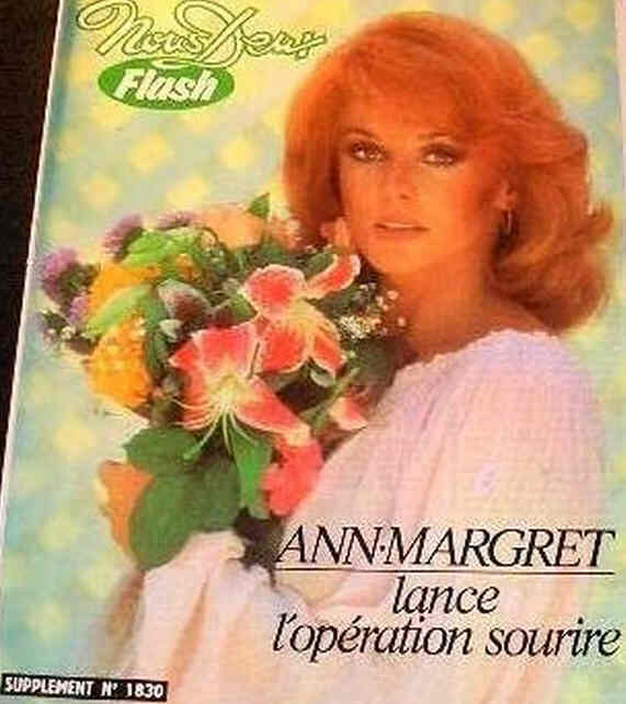 NOUS DEUX FLASH magazine side cover Issue 1830   1982