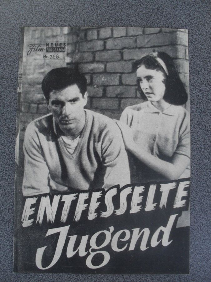 NEUES FILMPROGRAMM magazine side cover Issue 358   