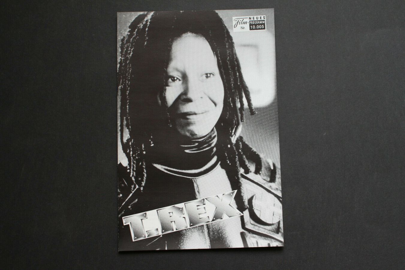 NEUES FILMPROGRAMM magazine side cover Issue 10005   