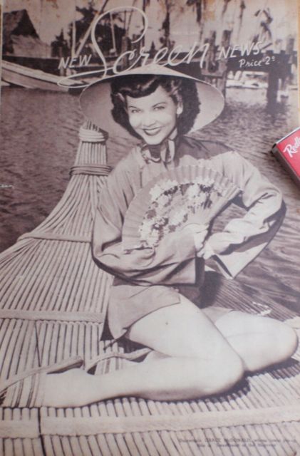 NEW SCREEN NEWS magazine side cover 12 May 1945