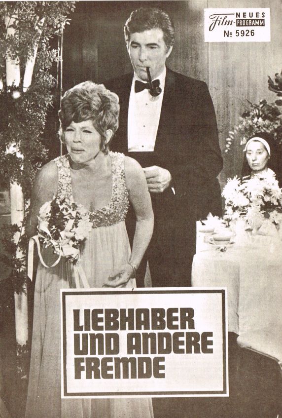 NEUES FILMPROGRAMM magazine side cover Issue 5926 April 1971