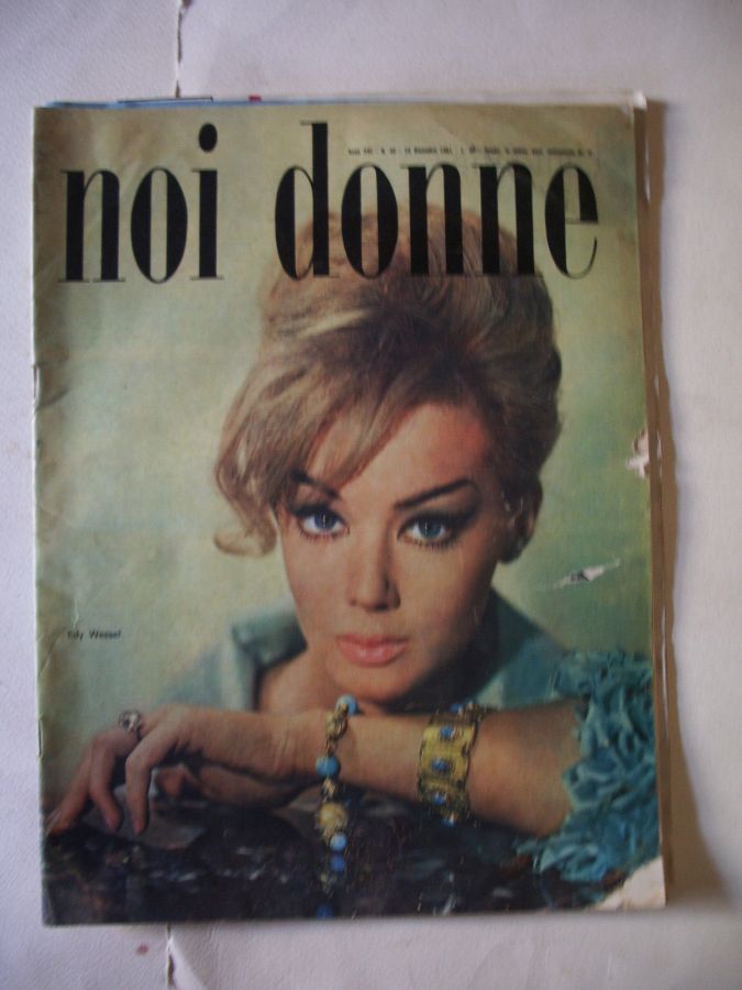 NOI DONNE magazine side cover Issue 49 10 December 1961