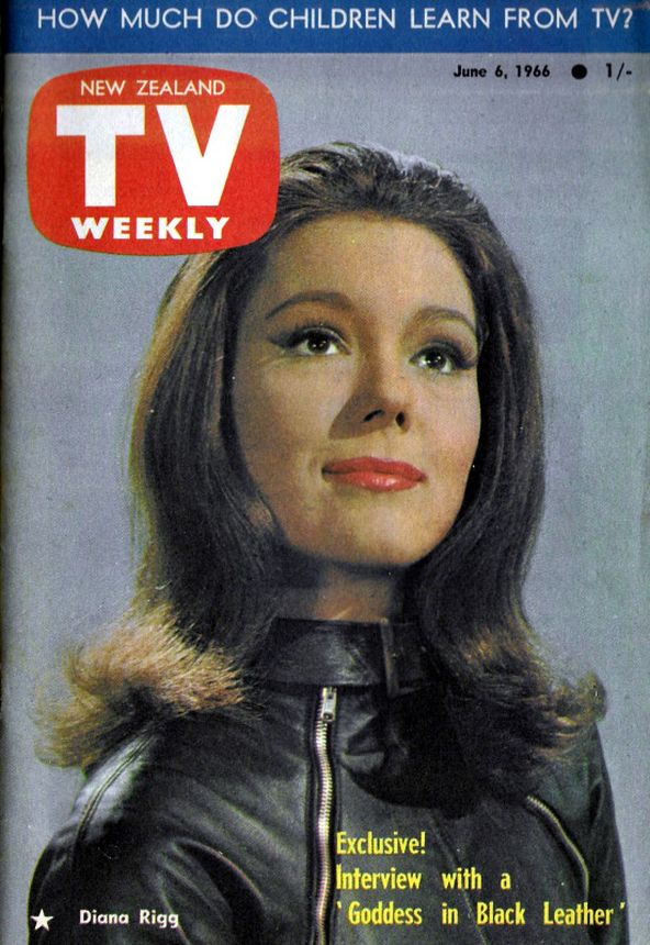 NEW ZEALAND TV WEEKLY magazine side cover 6 June 1966