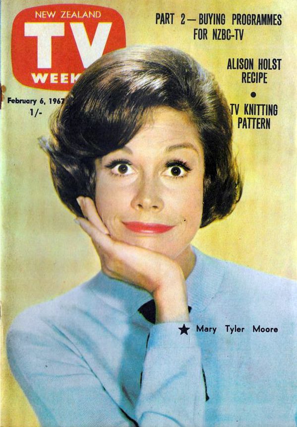 NEW ZEALAND TV WEEKLY magazine side cover 6 February 1967