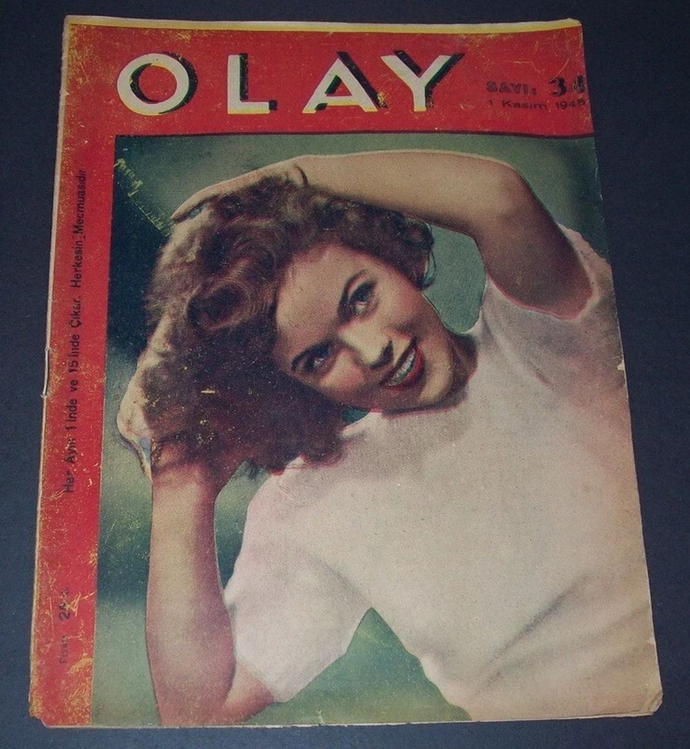 OLAY magazine side cover 1 November 1945