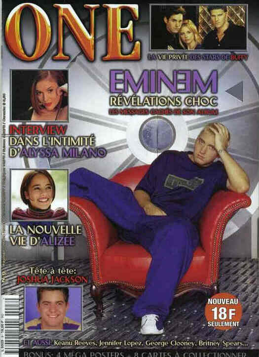 ONE (Fr) magazine side cover Issue 8 February/March 2001