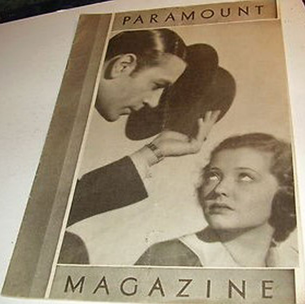 PARAMOUNT MAGAZINE (1930s) magazine side cover  Vol 1 No  21 17 March 1933