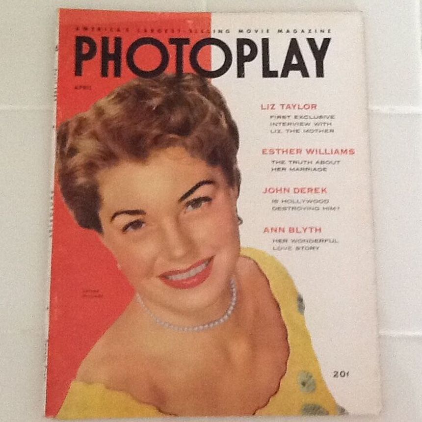 PHOTOPLAY magazine side cover Issue 491 April 1952