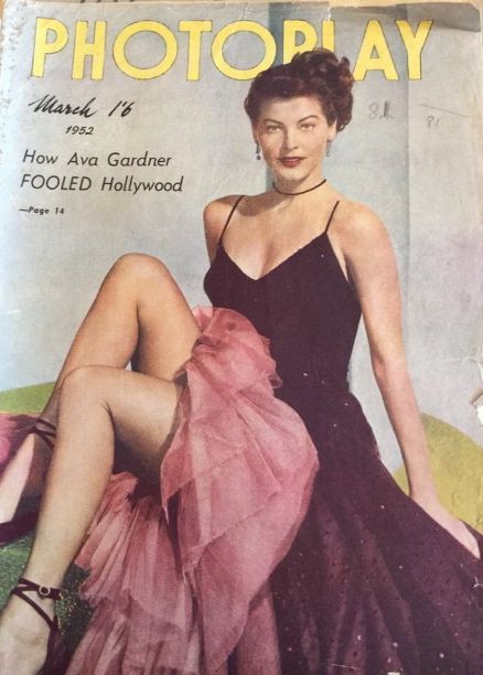 PHOTOPLAY (Au) magazine side cover March 1952