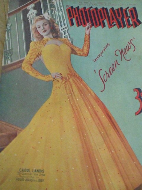 PHOTOPLAYER | THE magazine side cover  Vol 22 No 16 26 August 1944