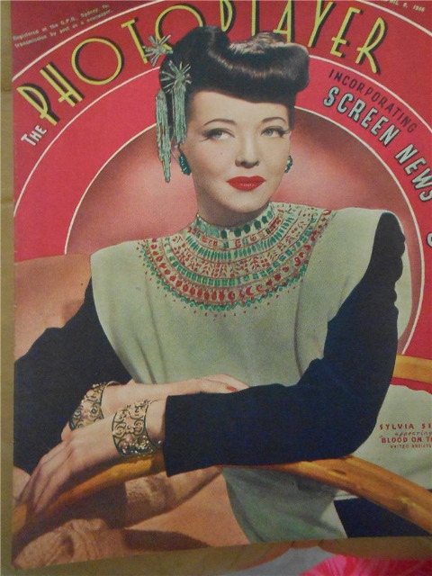 PHOTOPLAYER | THE magazine side cover  Vol 23 No 48 6 April 1946