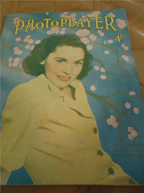 PHOTOPLAYER | THE magazine side cover  Vol 25 No 52 1 May 1948