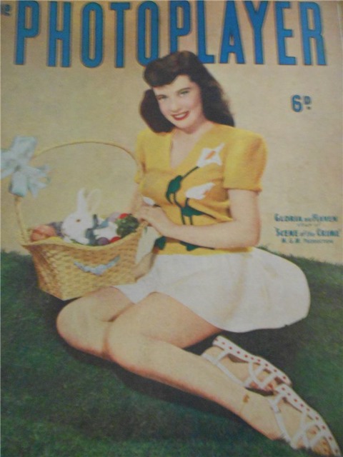 PHOTOPLAYER | THE magazine side cover  Vol 26 No 50 16 April 1949
