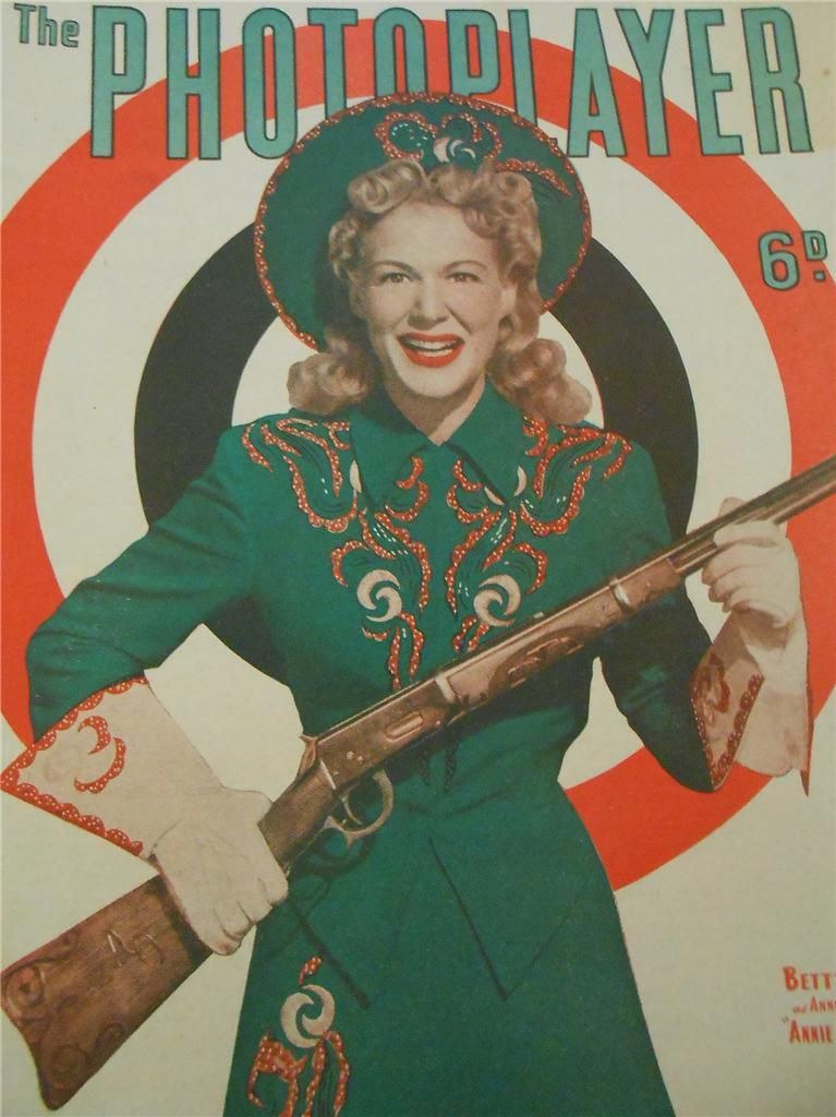 PHOTOPLAYER | THE magazine side cover  Vol 28 No 32 9 December 1950