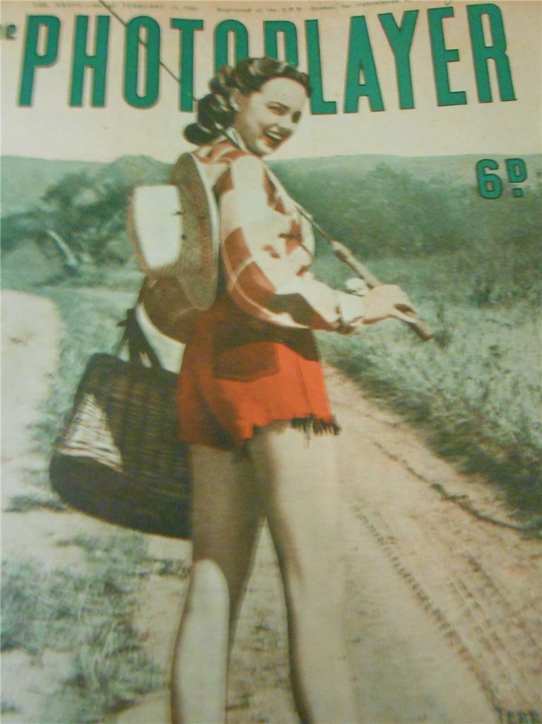 PHOTOPLAYER | THE magazine side cover  Vol 28 No 42 17 February 1951