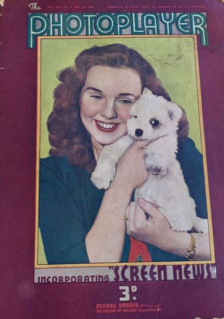 PHOTOPLAYER | THE magazine side cover  Vol 21 No 1 15 May 1943