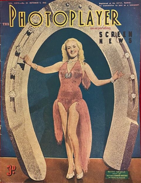 PHOTOPLAYER | THE magazine side cover  Vol 23 No  22 6 October 1945