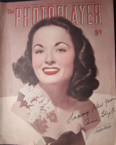 PHOTOPLAYER | THE magazine side cover  Vol 29 No 36 5 January 1952