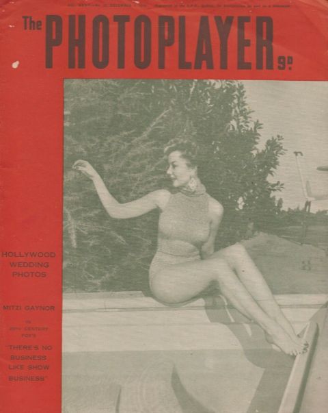 PHOTOPLAYER | THE magazine side cover  Vol 32 No  32 4 December 1954