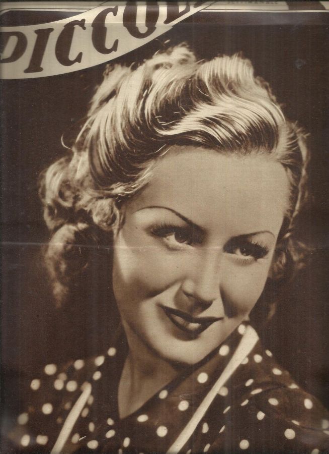 PICCOLA magazine side cover Issue 42 18 October 1938
