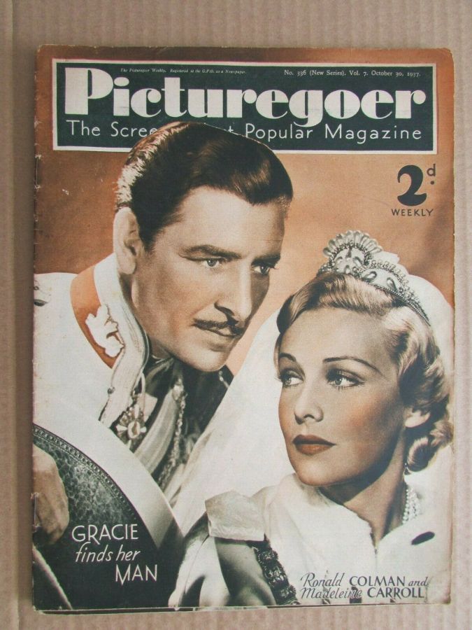 PICTUREGOER magazine side cover Issue 336  Weekly 30 October 1937