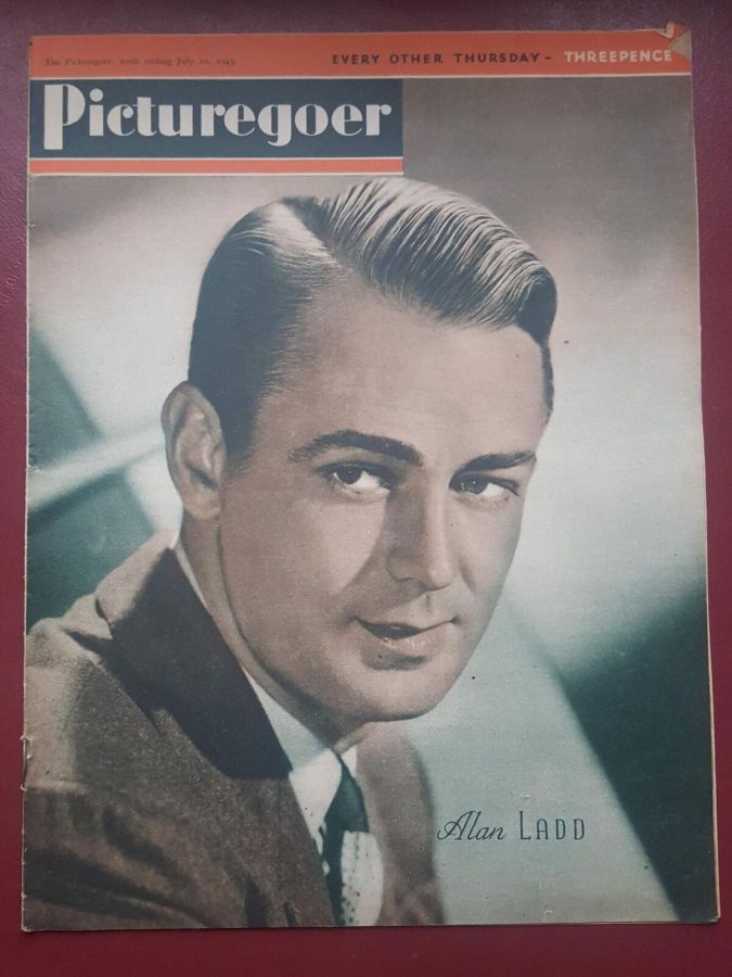 PICTUREGOER magazine side cover Issue 584  Weekly 10 July 1943