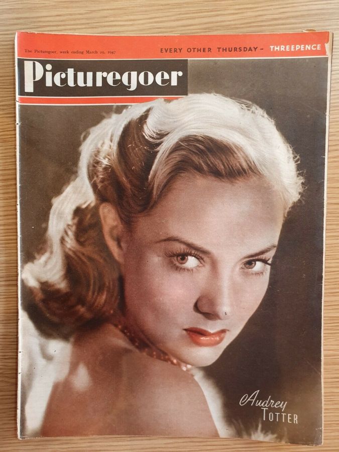 PICTUREGOER magazine side cover Issue 680  Weekly 29 March 1947
