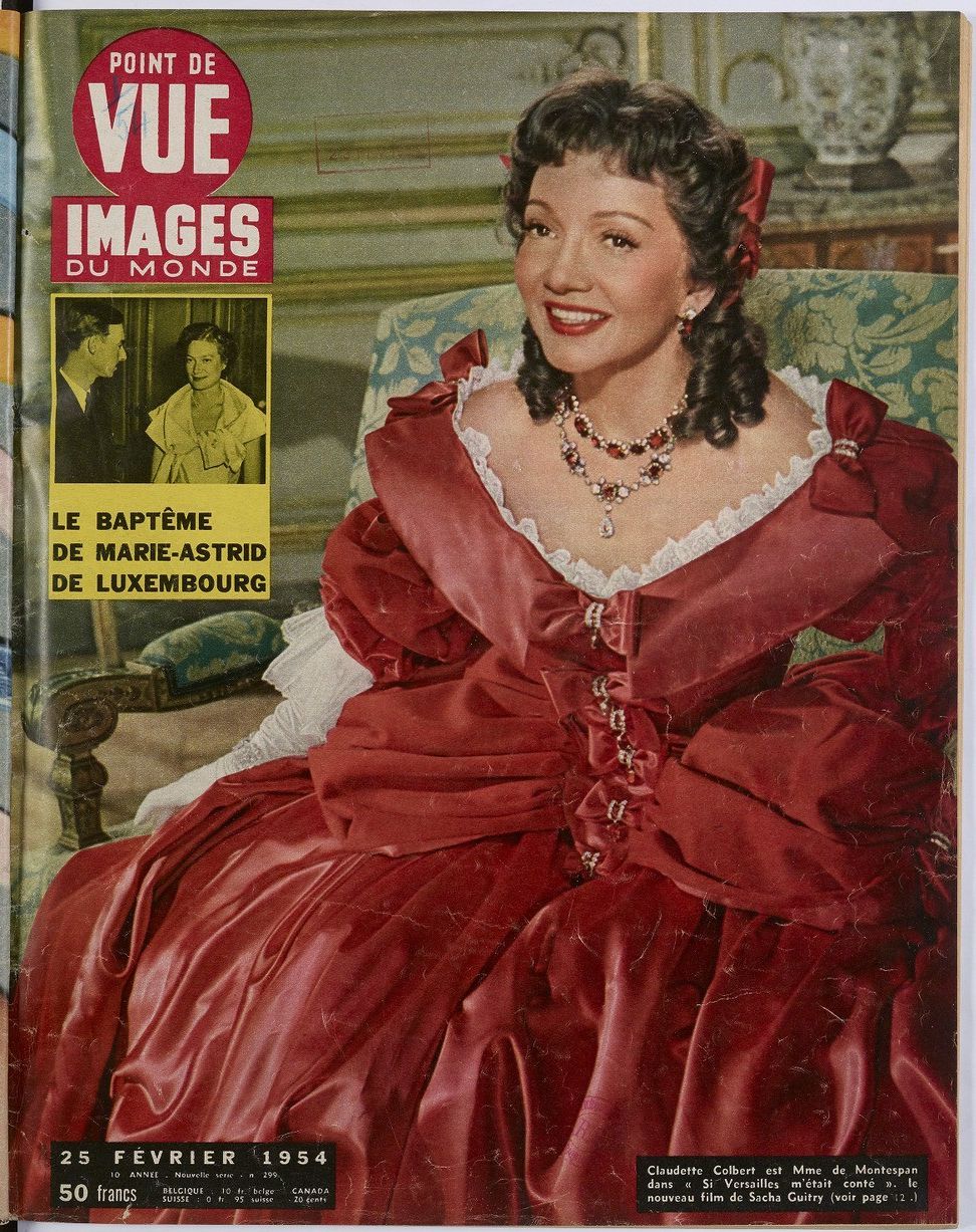 POINT DE VUE magazine cover