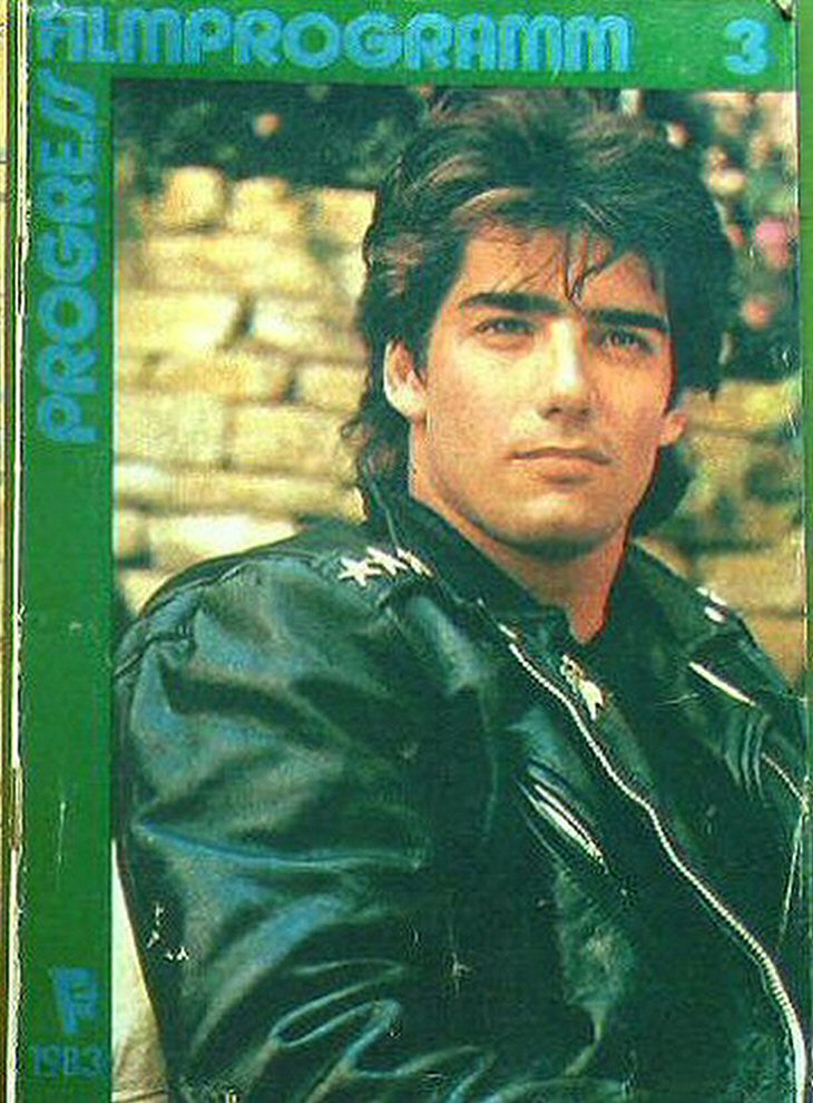 PROGRESS FILM PROGRAMM (1970s-90s) magazine side cover Issue 3   1983