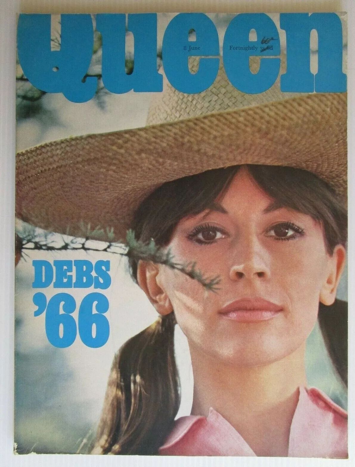 QUEEN magazine side cover  January 1966