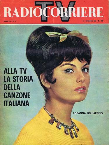 RADIOCORRIERE TV magazine side cover 24 May 1964