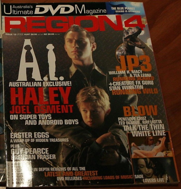 REGION4 magazine side cover Issue 12  2002
