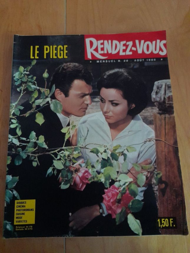 RENDEZ VOUS VOTRE PHOTOROMAN magazine side cover Issue 28  August 1965