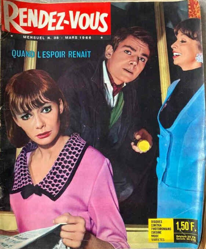 RENDEZ VOUS VOTRE PHOTOROMAN magazine side cover Issue 35  March 1966