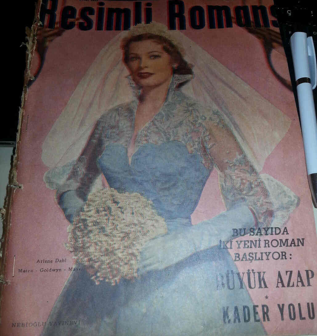 RESIMLI ROMANS magazine side cover February 1952