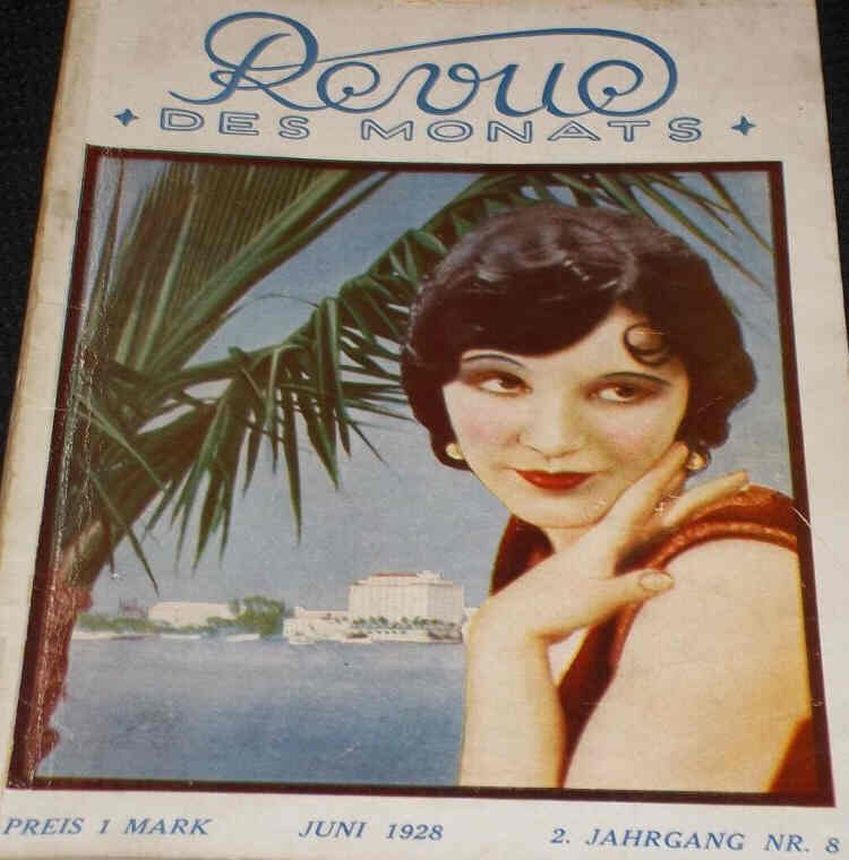 REVUE DES MONATS magazine side cover  June 1928