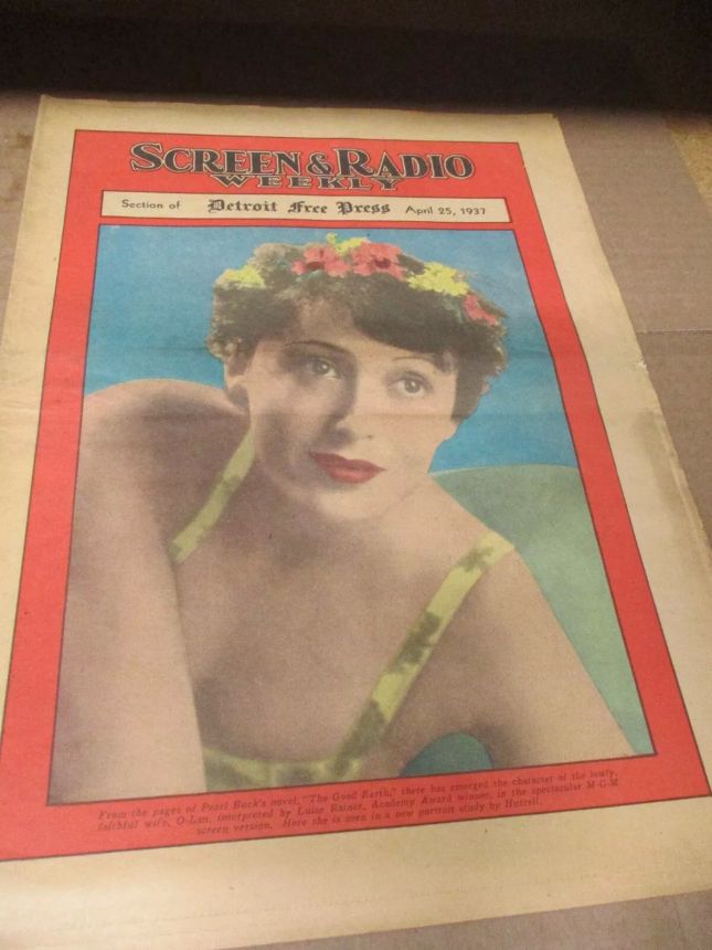 SCREEN AND RADIO WEEKLY magazine side cover 25 April 1937