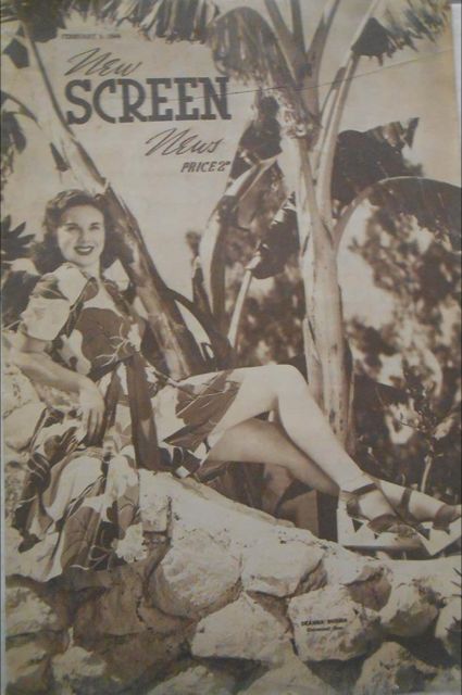 NEW SCREEN NEWS magazine side cover 5 February 1944