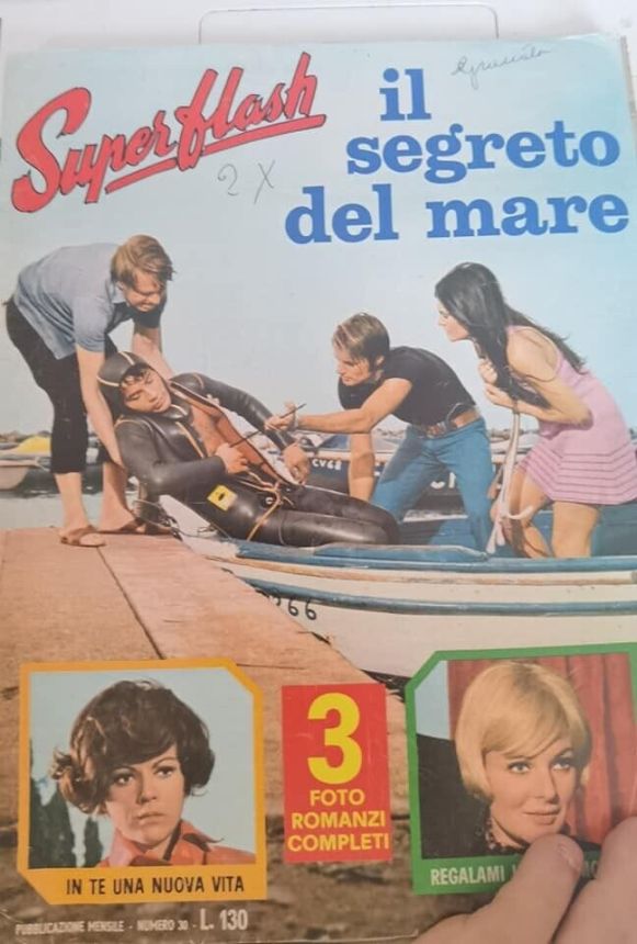 SUPERFLASH magazine side cover Issue 30   1970