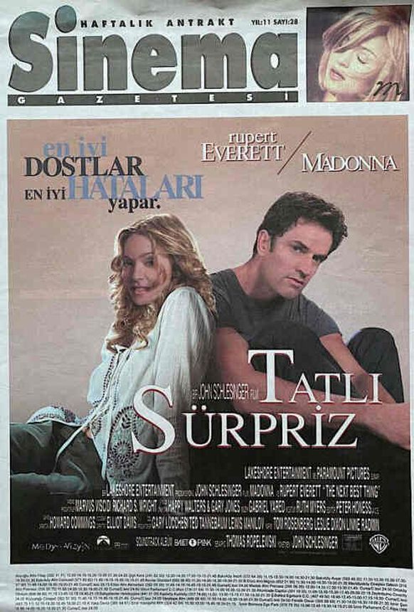 ANTRAKT SINEMA GAZETESI magazine side cover Issue 28   