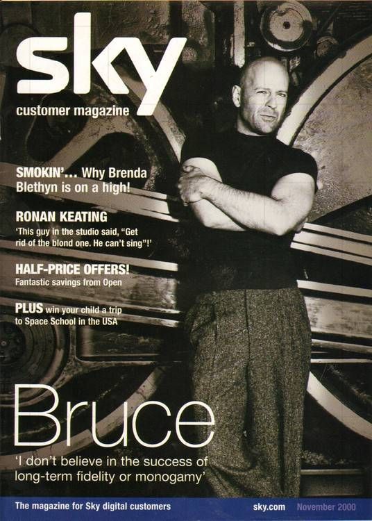 SKY CUSTOMER MAGAZINE magazine side cover  November 2000