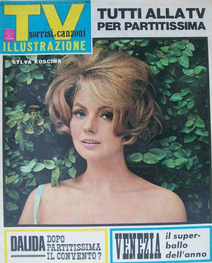 SORRISI E CANZONI TV magazine side cover Issue 38 17 September 1967